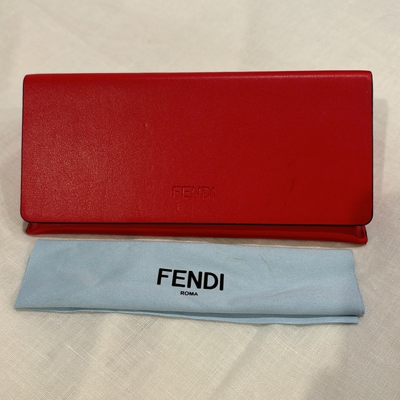 Fendi Sunglasses - Picture 9 of 10